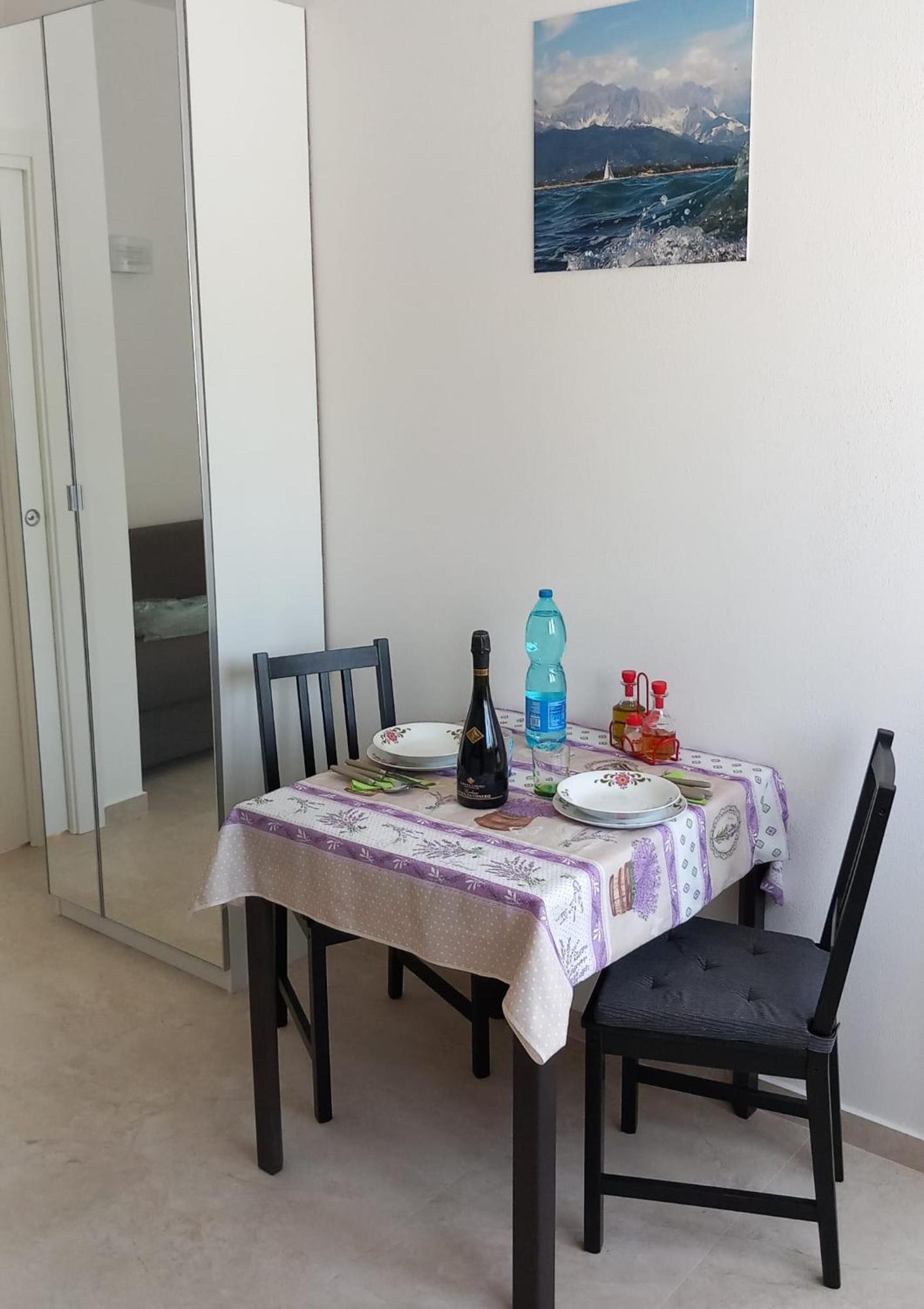 Appartement Casa Luce à Marina di Massa Extérieur photo